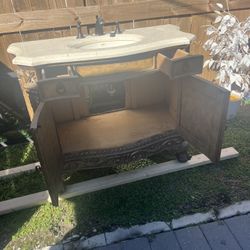 Mueble De Madera Con Lavamanos 