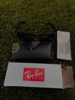 ray ban sunglasses