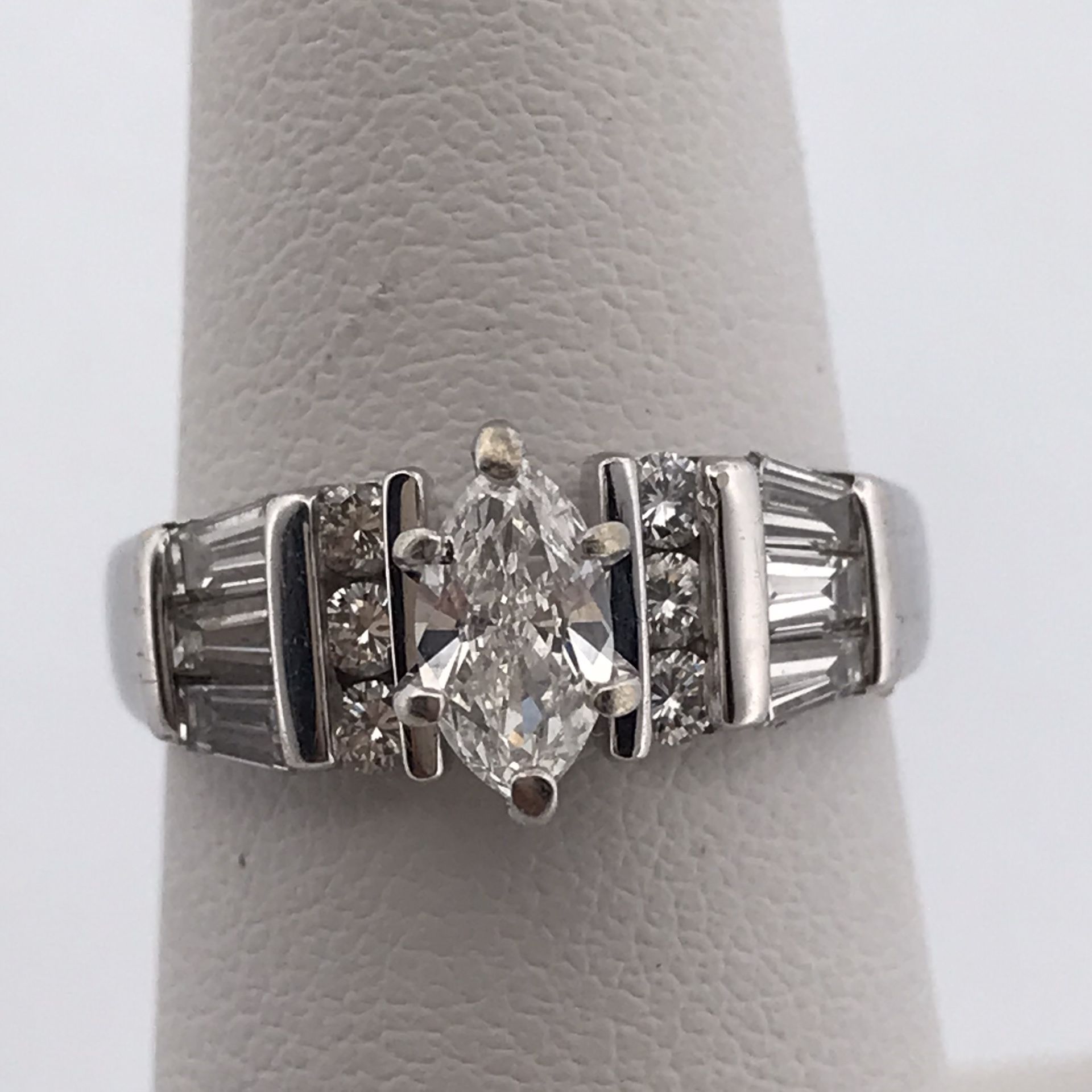 14k White gold 1.09ct diamond ring size 6.75
