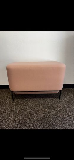 Seating ottoman pouf | allure