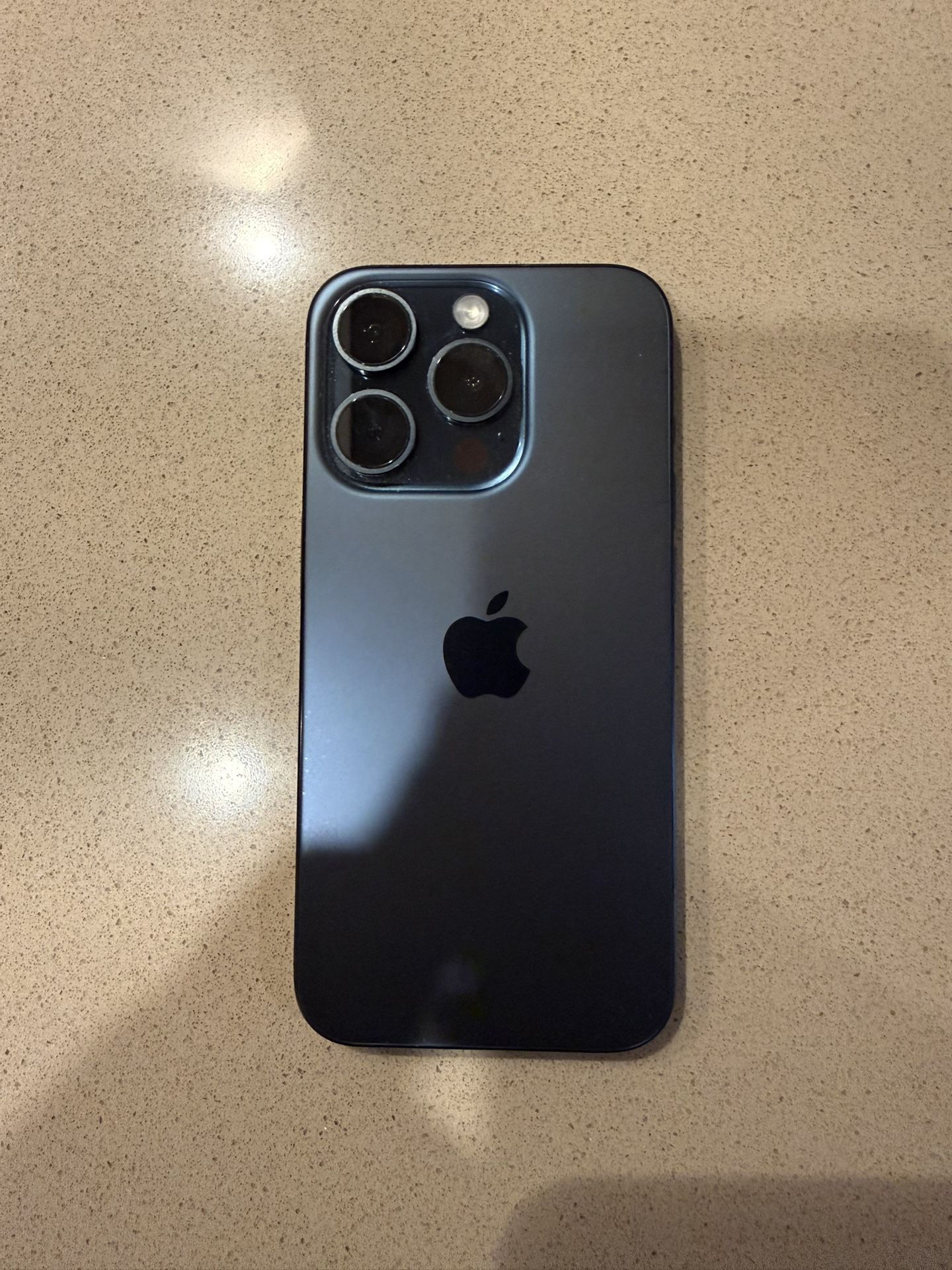 Apple iPhone 15 Pro