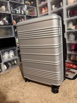 Calpak hardshell luggage (26" x 16.5" x 11")