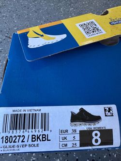 Skechers hands free slip ins