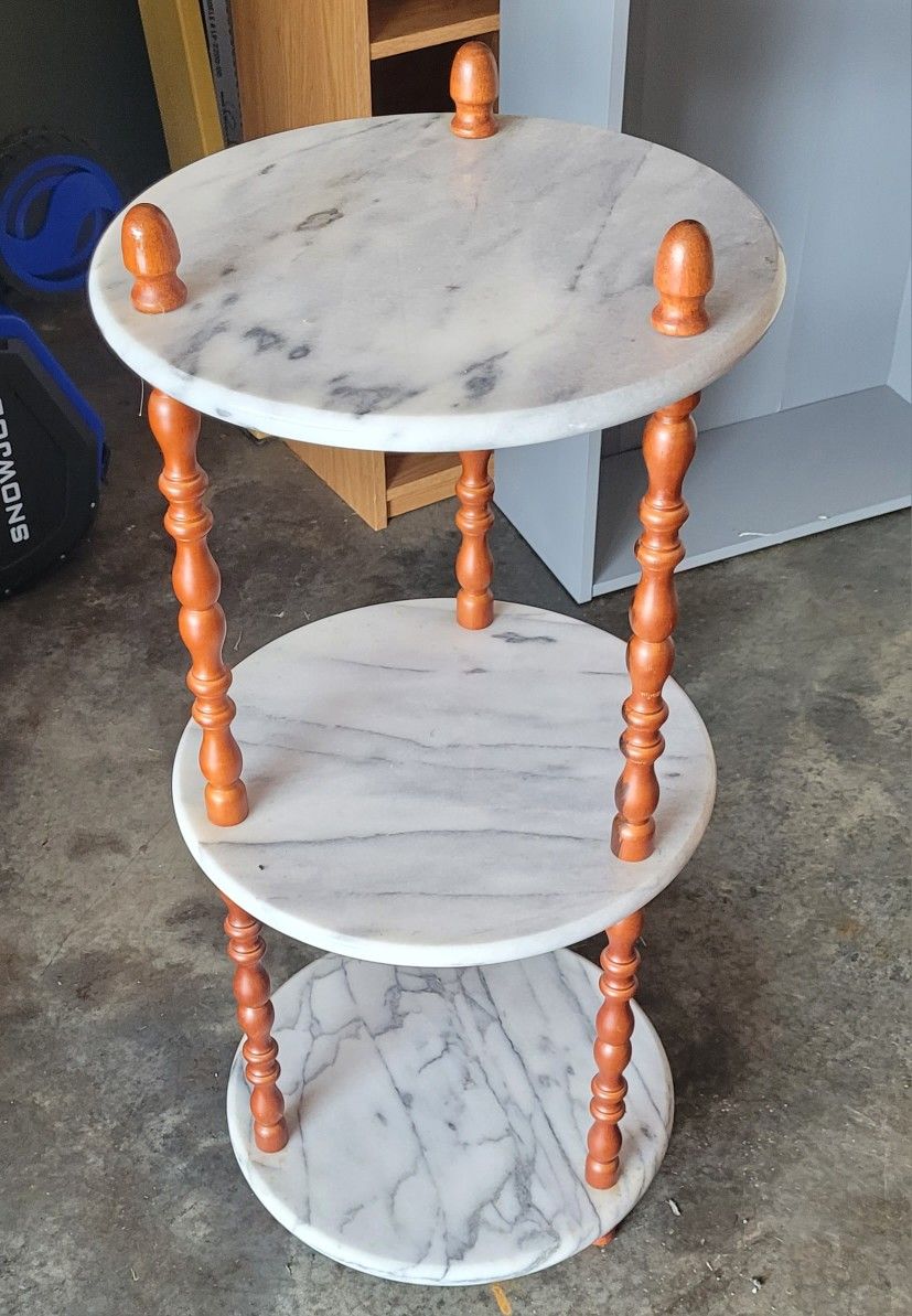 Antique Stand