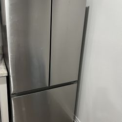 Samsung Refrigerator 