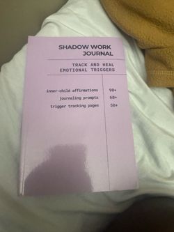 Shadow Work Journal : Track & Heal Emotional Triggers
