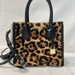 Michael Kors Mercer MD Messenger