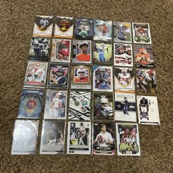 29 Rookie Football Cards Of HOFers And Current Superstars Nix, Daniels, Faulk, Tomlinson, Etc