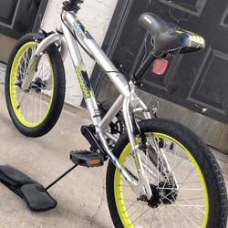 Mongoose Kids Bike 