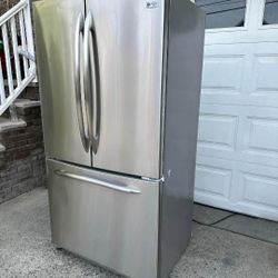 Fridge In Good Condition 