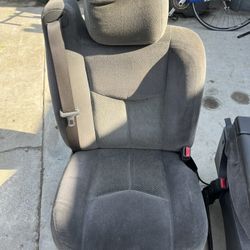 1(contact info removed) Chevy/GMC Silverado/Sierra seats