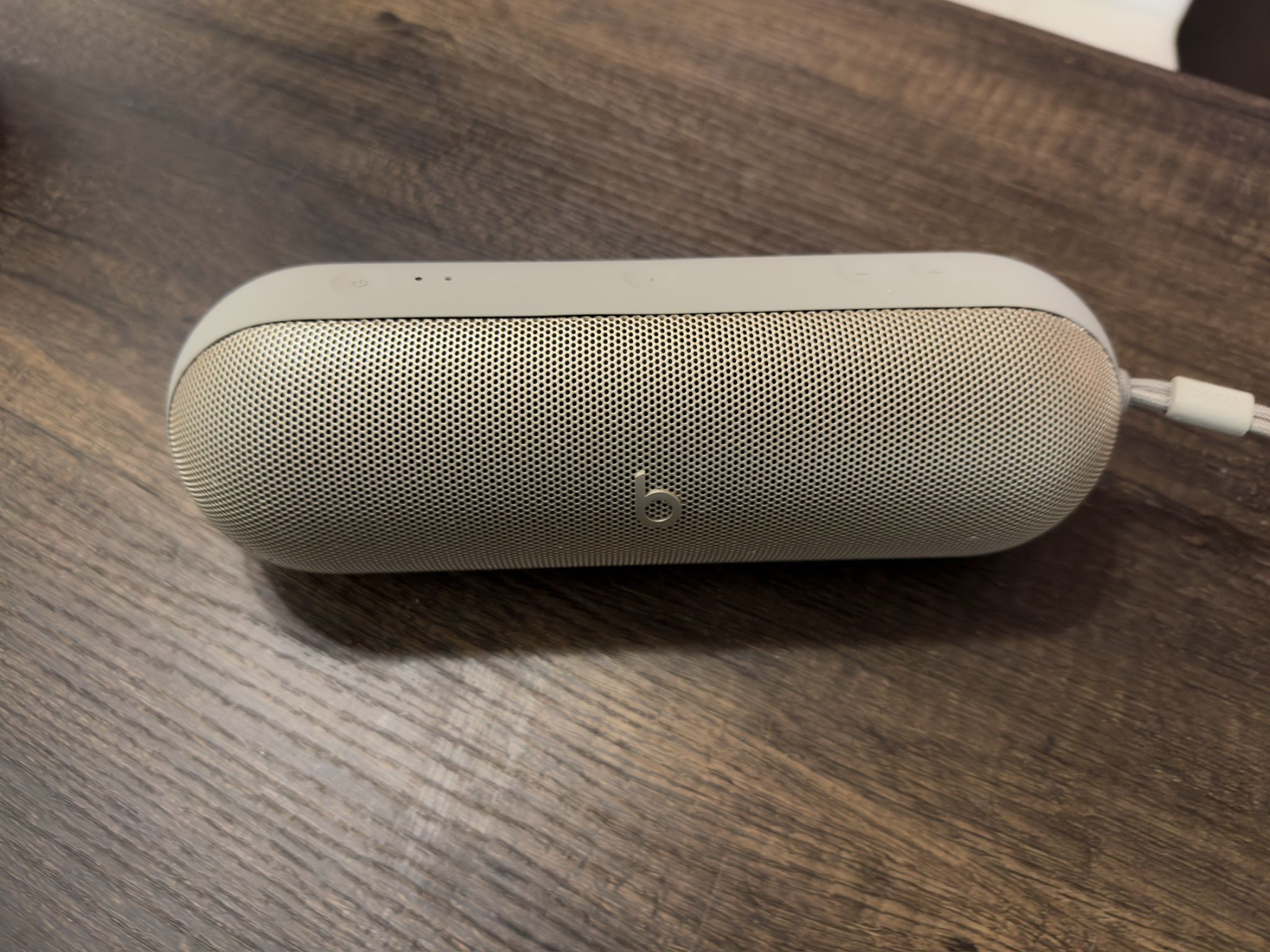 Beats Pill - Champagne Gold