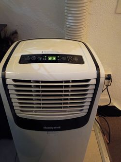 Standing air conditioner unit