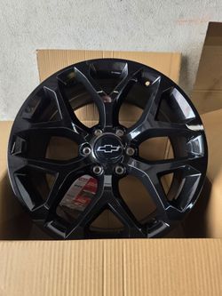 20" CHEVY truck/suv rims gloss black