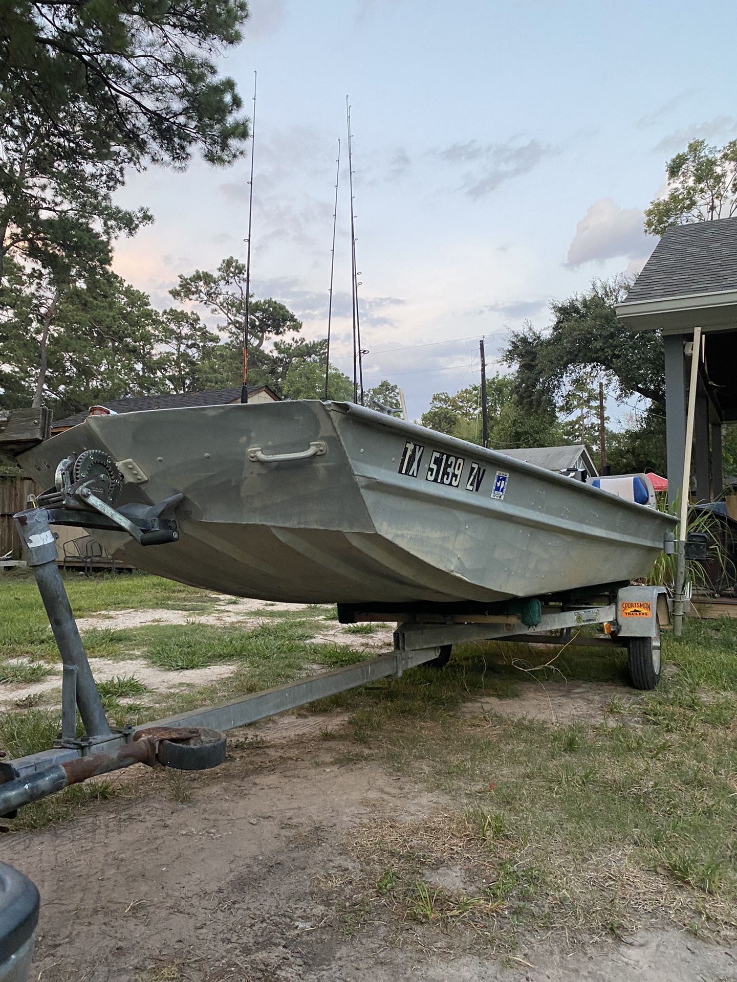 Aluminum Flat Bottom MonArk 16’ Boat ONLY NO MOTOR for Sale in Humble