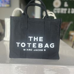 Medium Black Tote Bag 