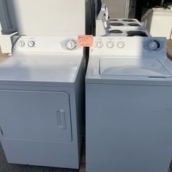 Washer & Dryer Ge Matching Set  . Warehouse pricing.   Warranty  . Delivery Available . 2522 Market st. 33901
