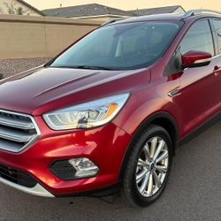 2017 Ford Escape Titanium 4WD