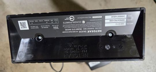 Netgear EAX20 AX1800 Mesh WiFi Extender