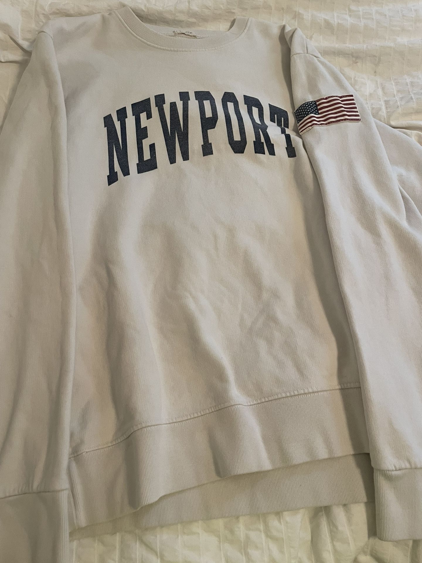 Brandy Melville John Galt Newport Crewneck