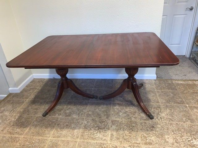 Antique Regency Style Flame Mahogany Twin Pedestal Dining Table