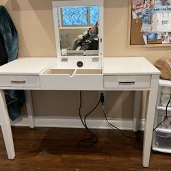 Vanity Desk
