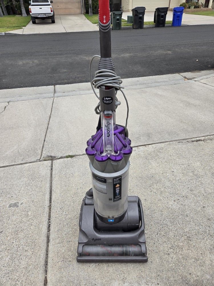 Dyson Vacuum