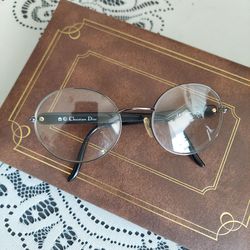 Selling a beautiful pair of Christian Dior prescription glasses