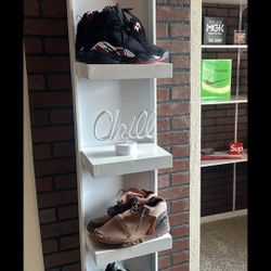Shelves 80 Dlls
