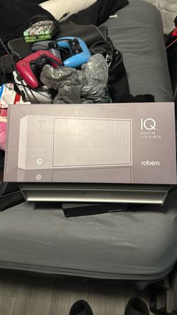 Robern IQ Digital Lock Box