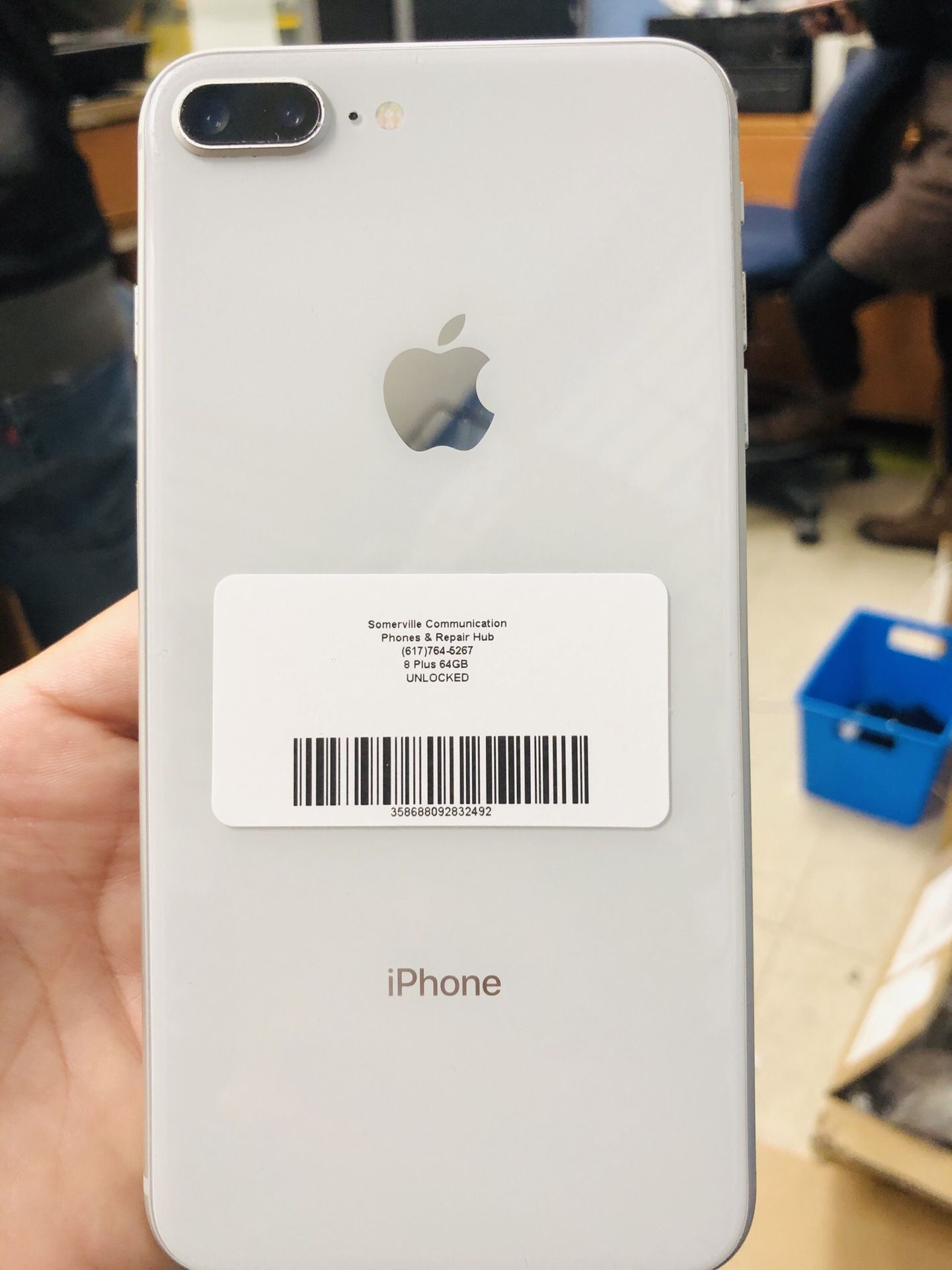Factory unlocked iPhone 8plus 64gb, store warranty