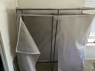 Clothes rack