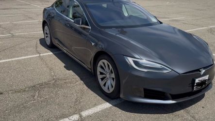 2017 Tesla model S 75