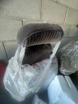 Prelude seats