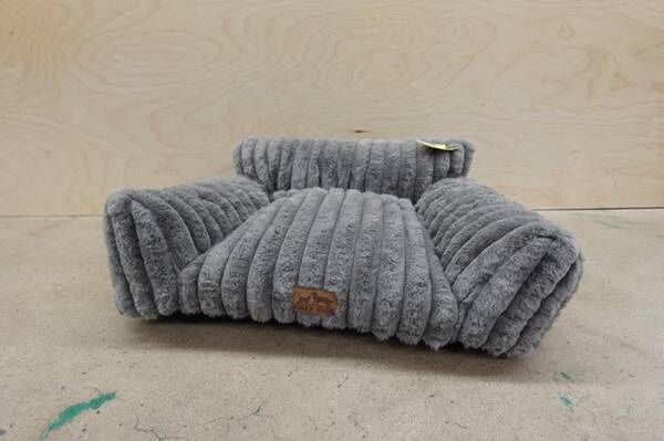 Cute Cat Couch Premium Plush Faux Fur Pet Dog Couch Bed Small in Gray