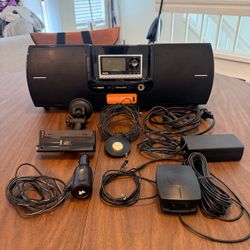 SiriusXM Satellite SXSD2 Radio Boombox and Car Dock