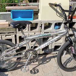 Vintage rhino misfit aluminum frame bmx bike freestyle bicycle