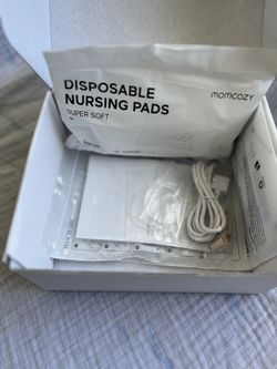 Breast Feeding Stuff ! Momcozy S12 for Sale in Fishers, IN - OfferUp