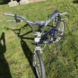 Boys Voltage  Next  20”  Bicycle