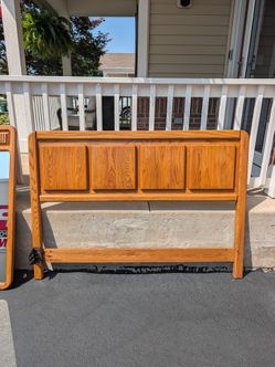 Queen bedroom set - SOLID OAK