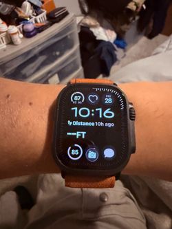 Apple Watch Ultra 3 - Orange Band