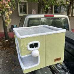 Cat House