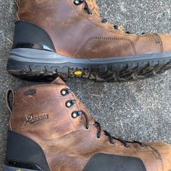 Danner Men’s Stronghold Dark Brown Composite Toe boots Size 12