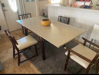 John Wisner for Ficks Reed Ming style Bamboo/Rattan convertible Table and 4 chairs