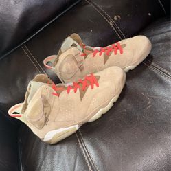 Travis Scott British khaki 6