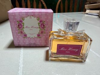 Women’s perfume