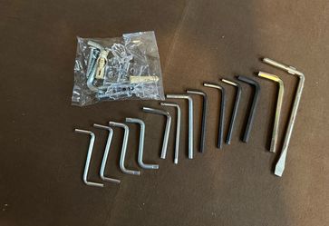 LOT of  Wrenches Hex Keys Hardware Tools Toolkit Assorted (Assorted Sizes)