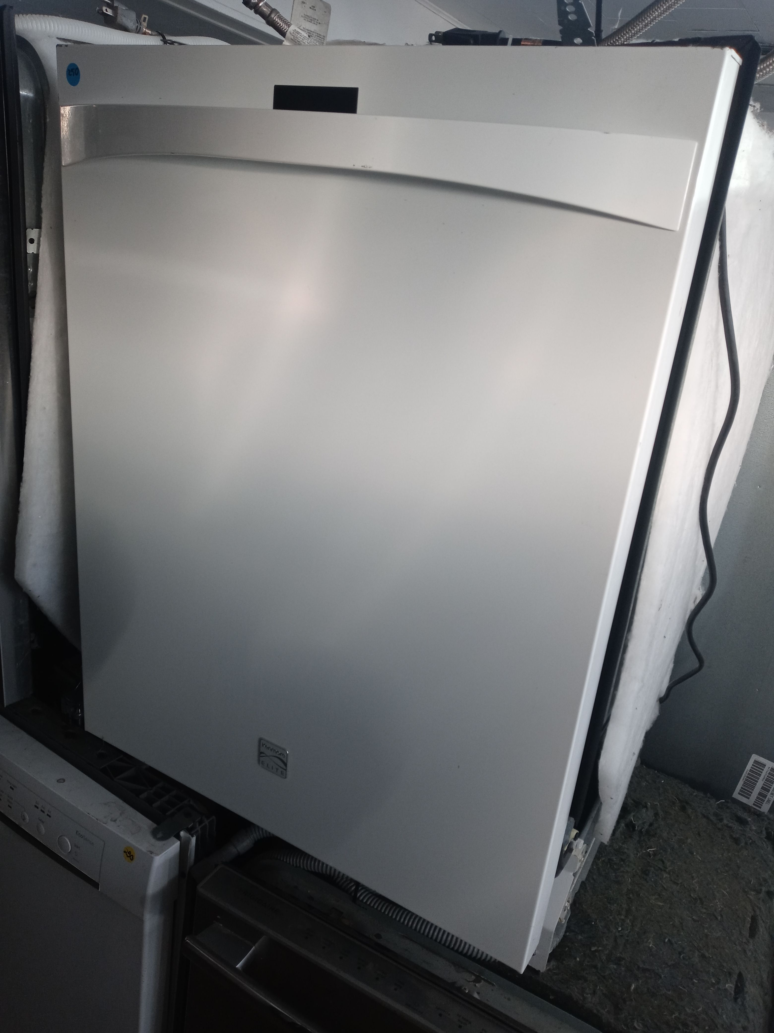 Kenmore Elite white dishwasher with stainless tub - Free delivery