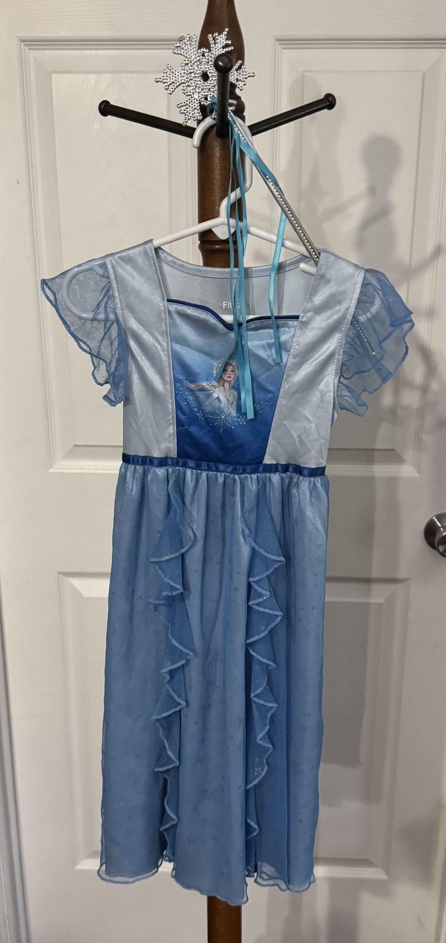 Child Size 4 yo Disney Frozen Princess Costume just $5