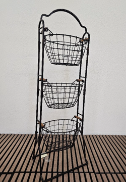 Mikasa Harbor 3-Tier Metal/Wire Basket